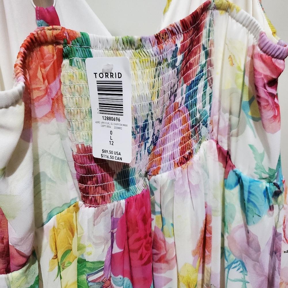 Torrid Ivory Floral Chiffon Maxi Dress size 0 Large 12